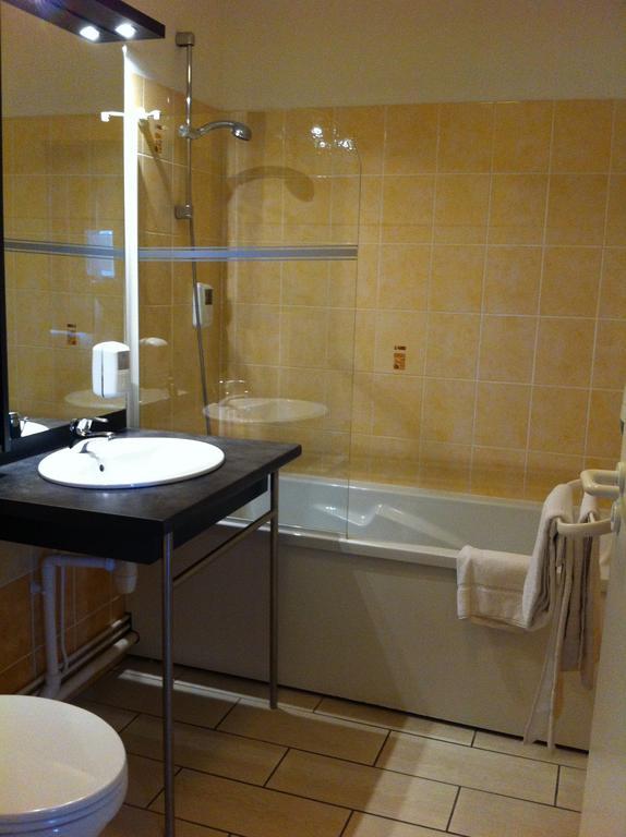 Hotel L'Oceane Angers Parc Expo Verrieres-en-Anjou Kamer foto